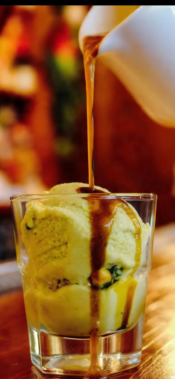 Giorgio D — espresso bar & desserts
